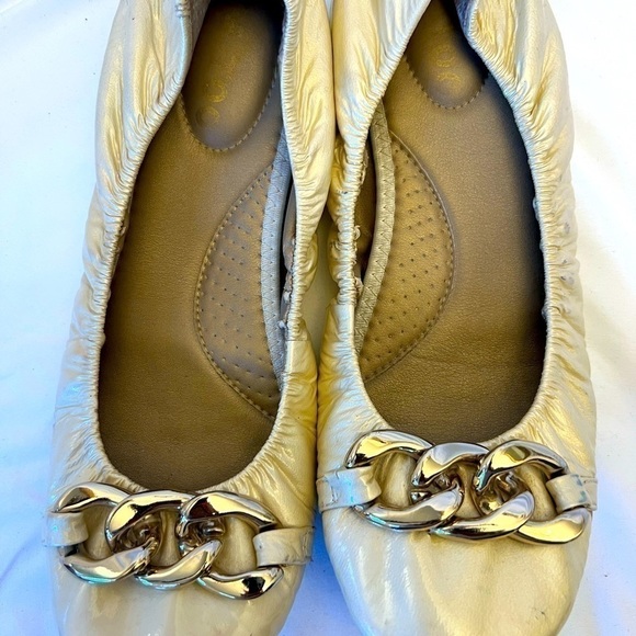 me too Shoes - ME Too Lizzie2 Leather Ballet Flats, Shoes Size 9M, Bone Color